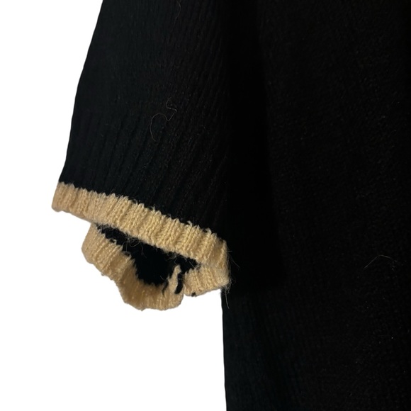 Black and Cream Women’s Short Sleeved Sweater Soft Material NWOT Sz L - Picture 4 of 8